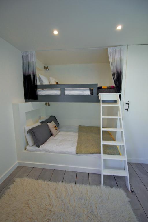 Old Town Castle View Apartment Edinburgh Ngoại thất bức ảnh